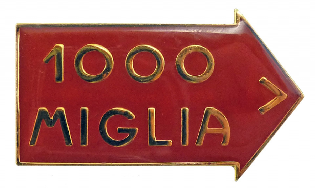 BADGE "MILLE MAGLIA" gold-plated 46x27mm